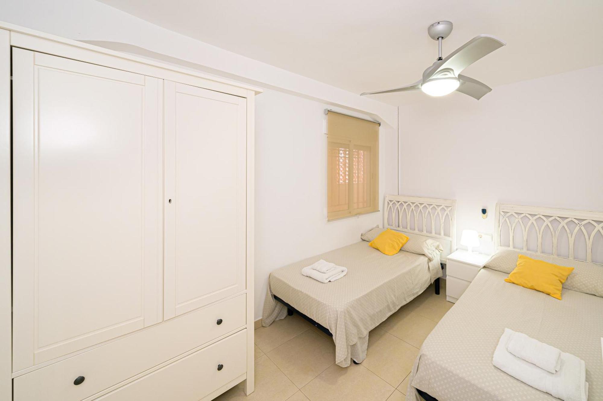 Apartamento Avenida Madrid 貝尼多姆 外观 照片