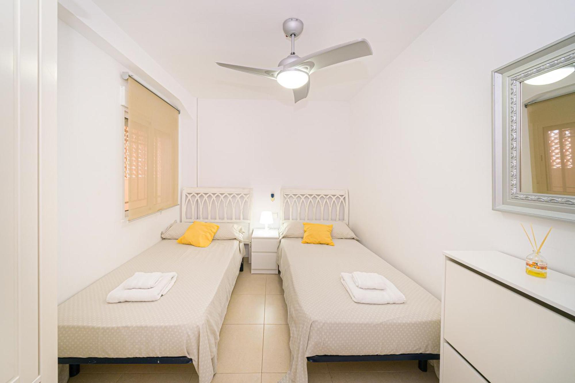 Apartamento Avenida Madrid 貝尼多姆 外观 照片